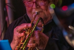 IMG_9404-Bearbeitet_1920exp