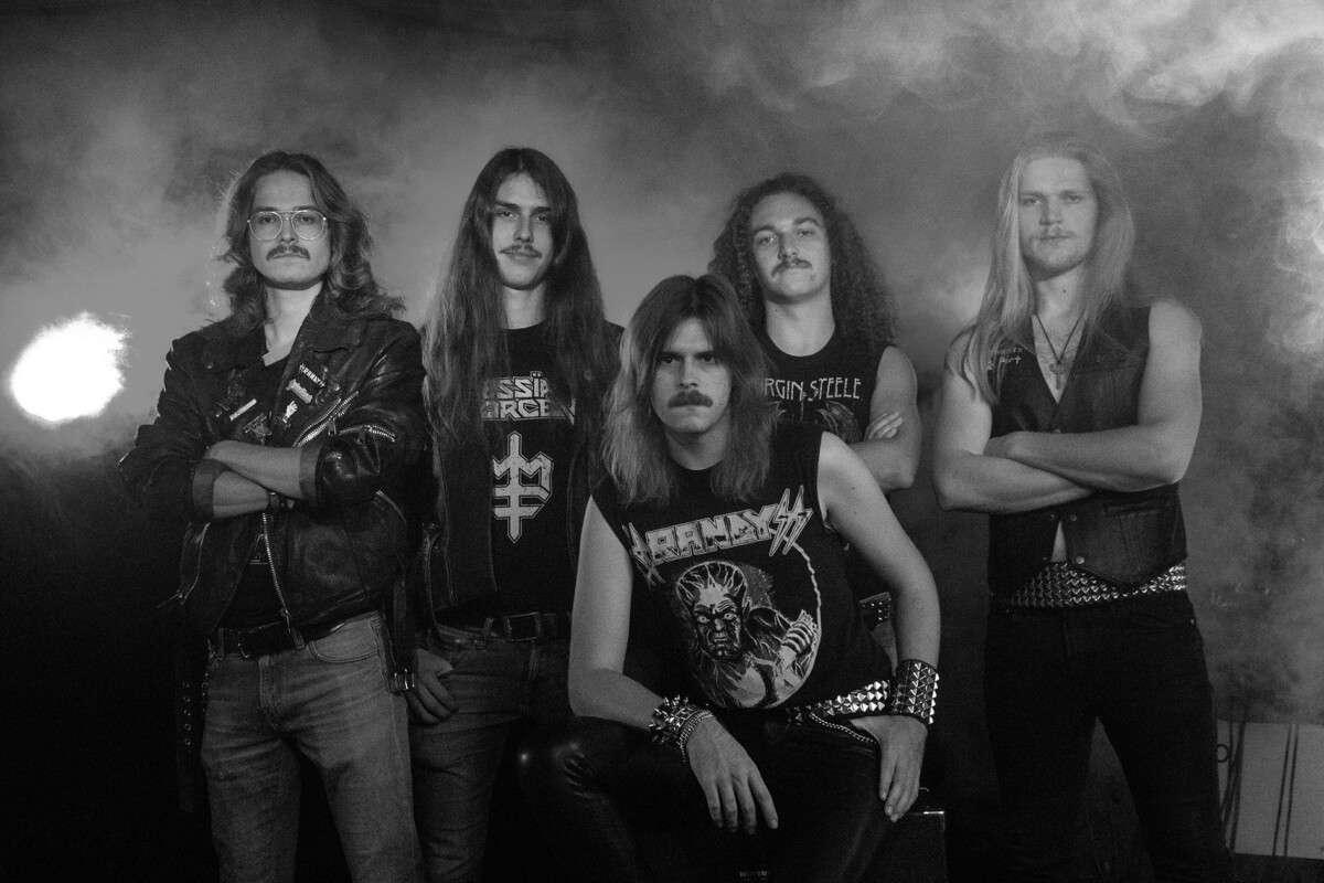 Venator | Eisenhand | Küenring - d'Zuckerfabrikd'Zuckerfabrik